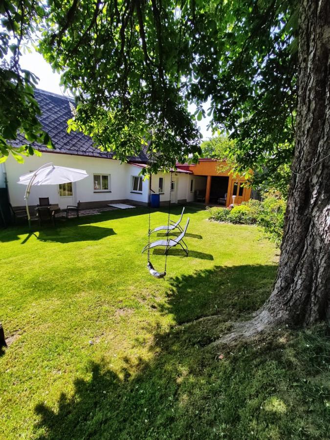 Apartman Utvina Exterior photo